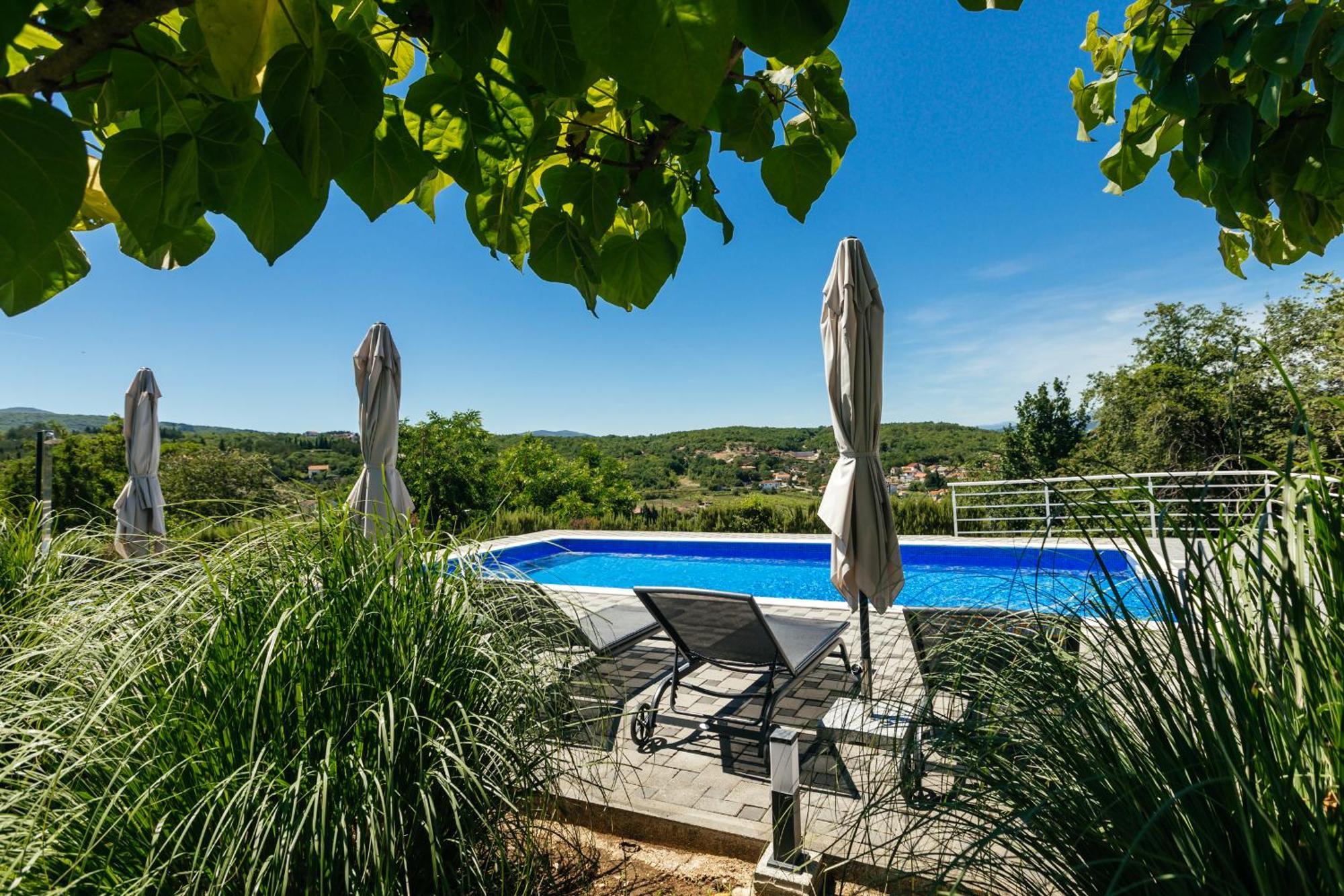 Villa Matko - Family Destination Zmijavci Extérieur photo